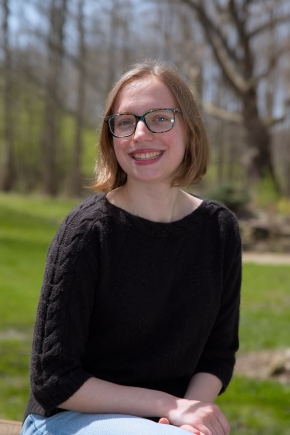 Marie Kanzinger awarded Porter Scholarship
